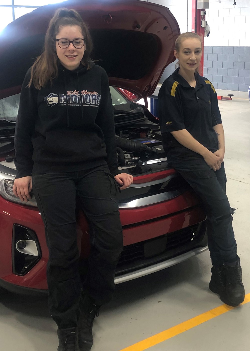 Keisha Brabham and Alana Knowles are in the first year of their automotive apprenticeships and have both taken out excellence awards at South West TAFE’s 2020 annual Trades Awards night.